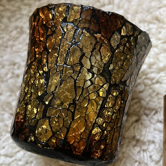 2 Gold Candle Holders - Picture 8 of 9